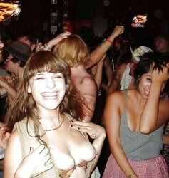 Voyeur revealing chicks upskirt