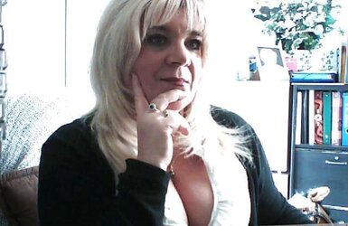 LES BADOO SALOPES