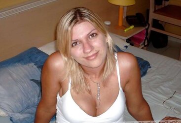 LES BADOO SALOPES