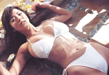 Japanese Bathing Suit Honies-Harumi Nemoto (four)