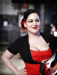 Sensuous Burlesque, Pinch-up and Retro Ladies