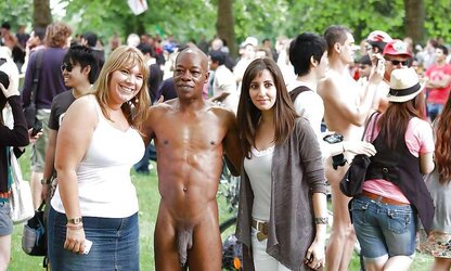 Kinky in Public