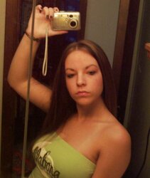 LiLMissWet from MyDiscreetSpace dot com