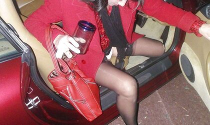 Stocking tops demonstrating in cars II