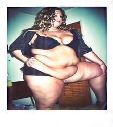 PLUMPER Polaroids