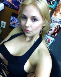 Sarah Vandella Twitter Pictures