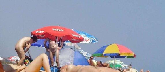 Real Nudists On The Beach