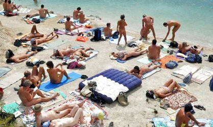 Real Nudists On The Beach