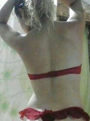 Taty carioca muito cachorra com amiga