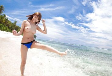 Super-Cute Japanese Teenager Kirara Asuka