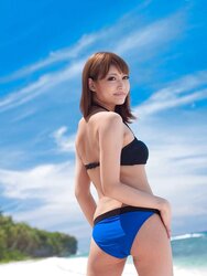 Super-Cute Japanese Teenager Kirara Asuka