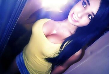 Big-Boobed Amateurs Mingle