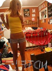 Teal - ultra-cute youthful emo gyrl