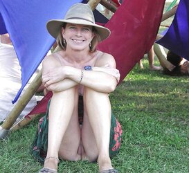 Upskirt No Undies #rec Fledgling showcasing beaver PublicNudity