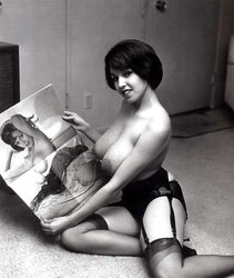 Julie WILLIAMS two aka The Cleavage, Julie Wills, Juli Williams