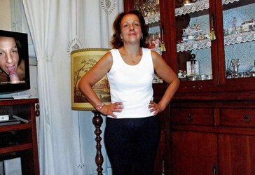 MOGLIE ITALIANA ESIBIZIONISTA