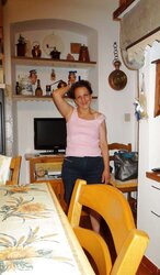 MOGLIE ITALIANA ESIBIZIONISTA