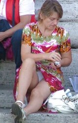 Fledgling matures pokies,downblouse and upskirt 1.