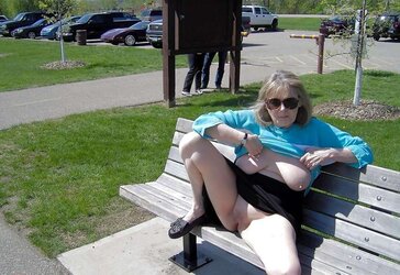 Mature Granny Upskirt