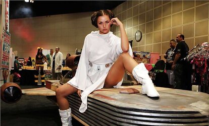 Allie Haze as princess Leia