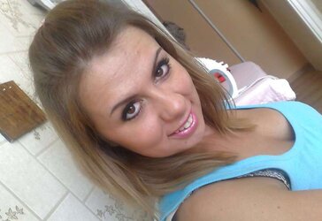 Magnificent Self-Shot Nasty Honey