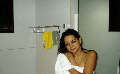 Indian Ritika on Honeymoon