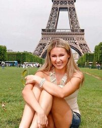 Upskirt and snatch showing. Display the beaver!