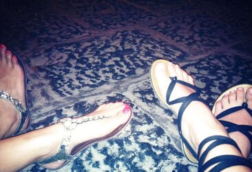 Amica tettona.. ke bombe..