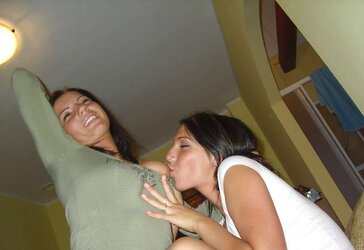 Selfshot mega-slut