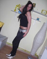Selfshot mega-slut
