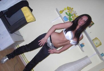 Selfshot mega-slut
