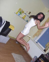 Selfshot mega-slut