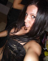 Selfshot mega-slut