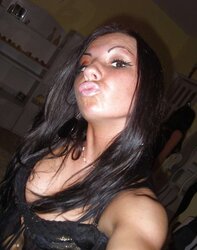Selfshot mega-slut
