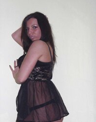 Selfshot mega-slut