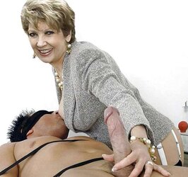 German mature celeb hoe Carolin Reiber
