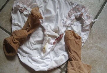FETISH different things undies corded mature big furry coochie