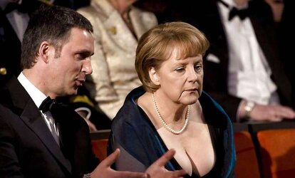 Angela Merkel - Oberste Bundesfotze