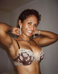 Arab Amateurs, Hijabi Beauties. Fledgling pictures.