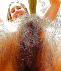Unshaved honeypots seen from down (part three)