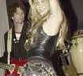Shakira super-steamy butt