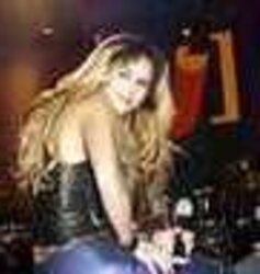 Shakira super-steamy butt