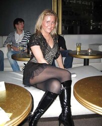 Upskirt and tights