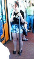 Voyeur - Gams and butts
