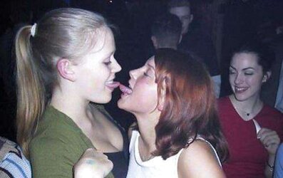 Teenager Sapphic Couples