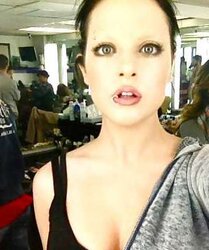 Elizabeth Gillies