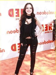 Elizabeth Gillies