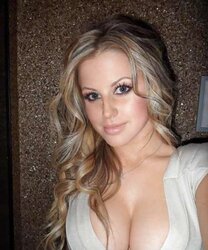 Some Uber-Sexy Big-Titted Teenagers
