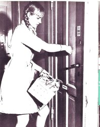 Vintage Magazines Petting Ladies No