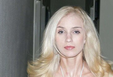 Big-Boobed Platinum-Blonde Queen